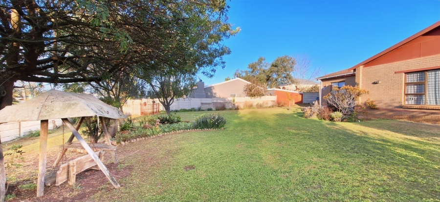 3 Bedroom Property for Sale in Albertinia Western Cape